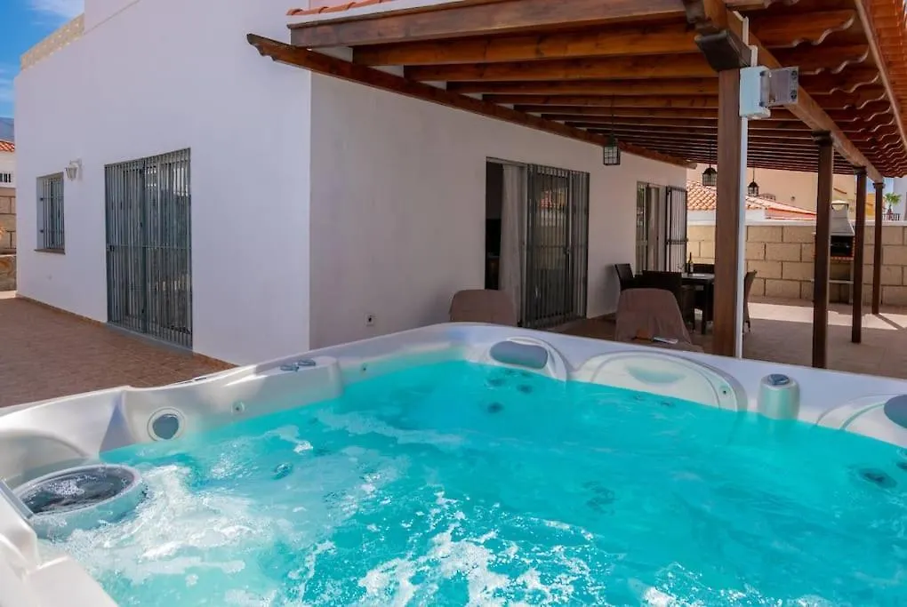 Villa Iris Callao Salvaje