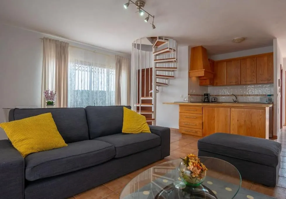 Villa Iris Callao Salvaje 0*,