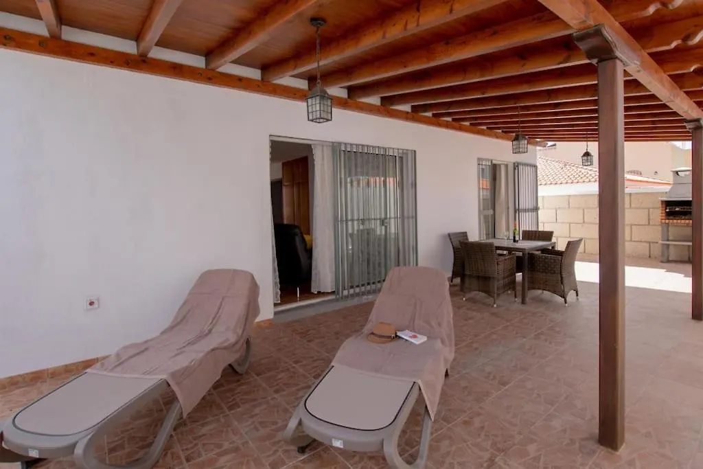 Villa Iris Callao Salvaje