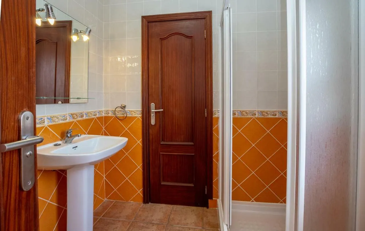 Villa Iris Callao Salvaje 0*,
